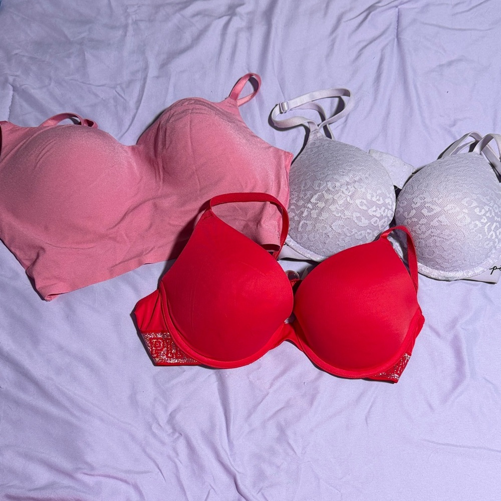 PINK Victoria's Secret Bright Red Push-Up Bra with Lace Trim